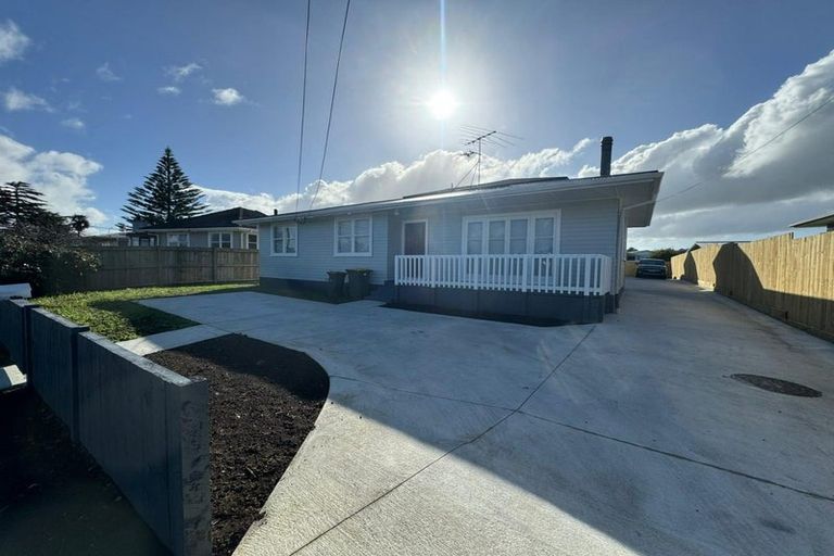 Photo of property in 42 Sheehan Avenue, Papakura, 2110