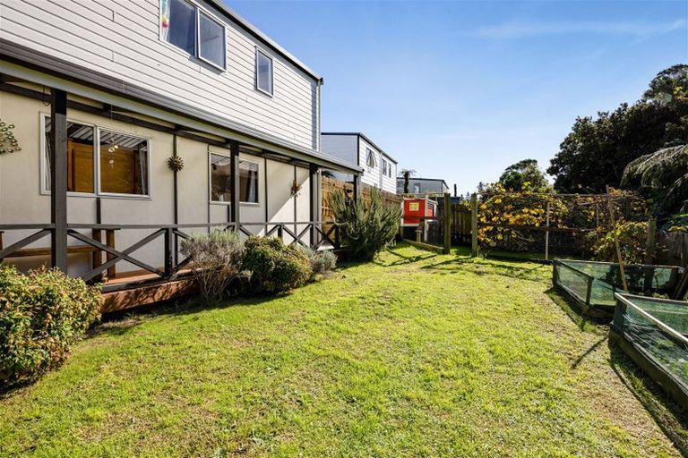 Photo of property in 14 Antonia Place, Bell Block, New Plymouth, 4312