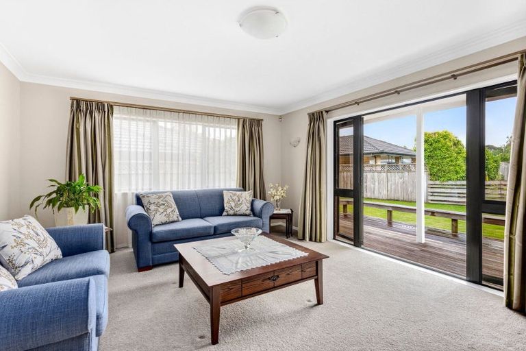 Photo of property in 3 Bronte Place, Leamington, Cambridge, 3432