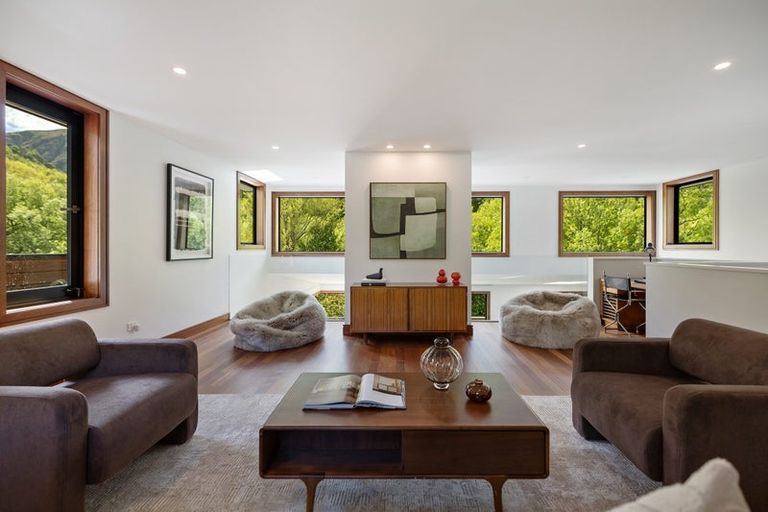 Photo of property in 55 Manse Road, Arrowtown, 9302