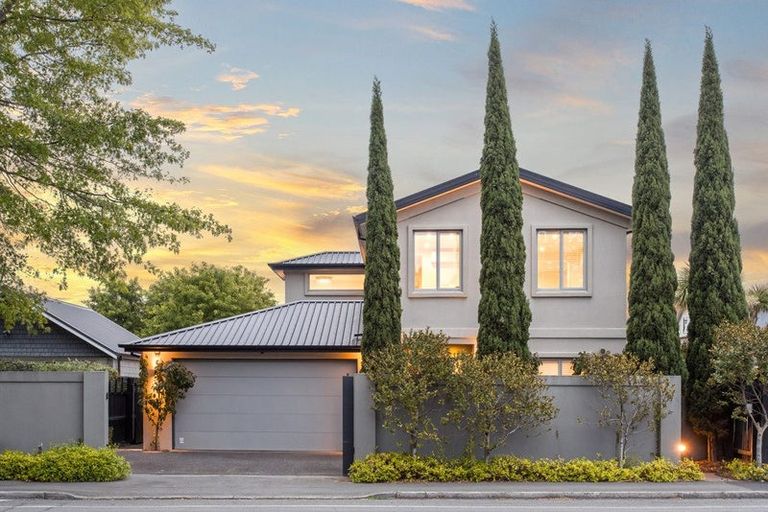 Photo of property in 57 Idris Road, Fendalton, Christchurch, 8052