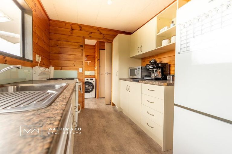 Photo of property in 84 Holdsworth Avenue, Trentham, Upper Hutt, 5018