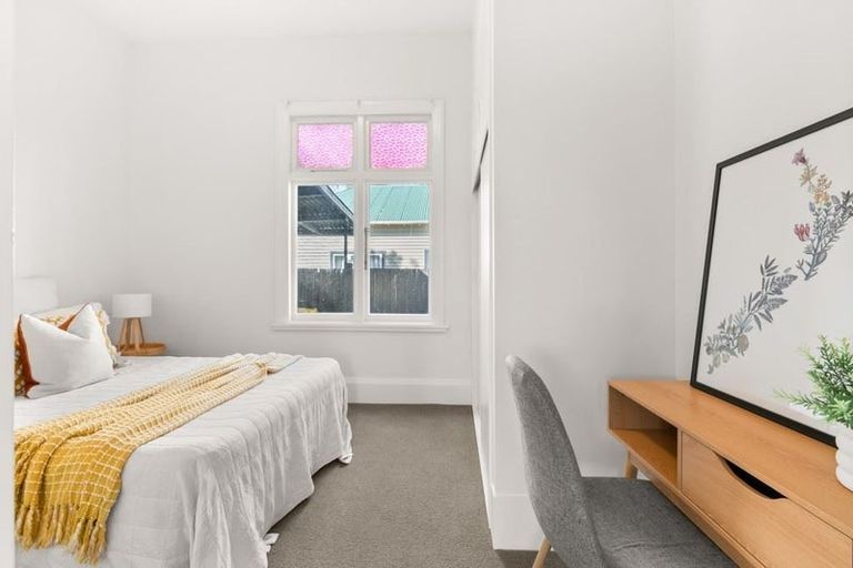 Photo of property in 102 Simeon Street, Spreydon, Christchurch, 8024