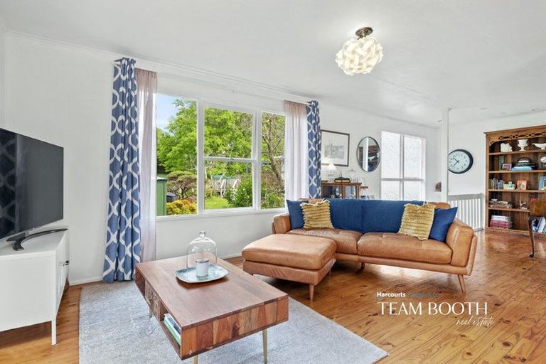 Photo of property in 2/36 Cassino Street, Bayswater, Auckland, 0622