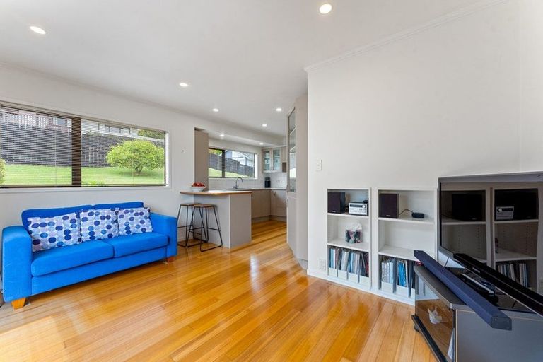 Photo of property in 81 Kennedy Avenue, Forrest Hill, Auckland, 0620