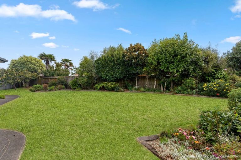 Photo of property in 72 Dalton Drive, Papamoa Beach, Papamoa, 3118