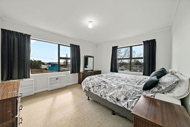 Photo of property in 78a Wharf Road, Te Atatu Peninsula, Auckland, 0610