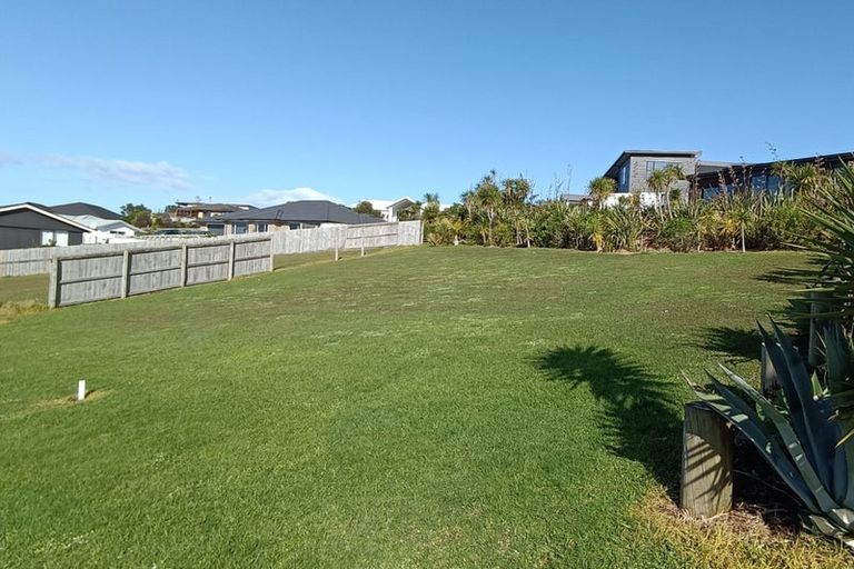 Photo of property in 19 Kahu Drive, Mangawhai, 0505