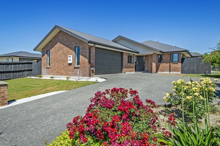 Photo of property in 14 Iraklis Close, Templeton, Christchurch, 8042