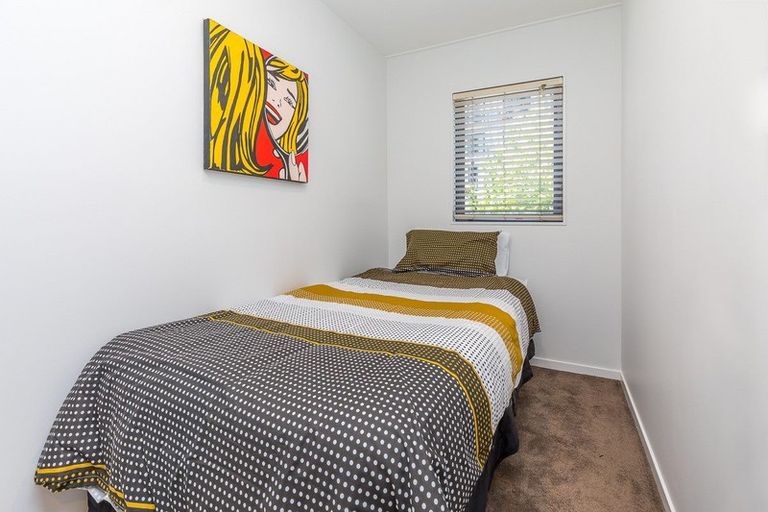 Photo of property in Kiwi On Queen Apartments, 211/421 Queen Street, Auckland Central, Auckland, 1010