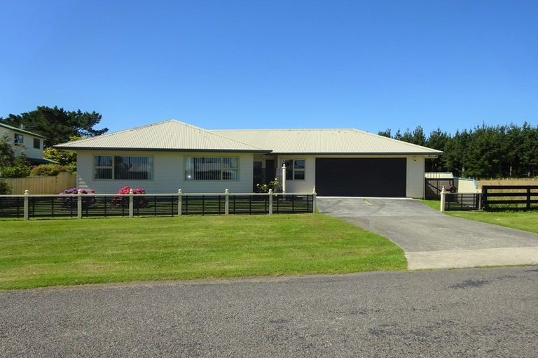 Photo of property in 1a Edinburgh Terrace, Foxton Beach, Foxton, 4815