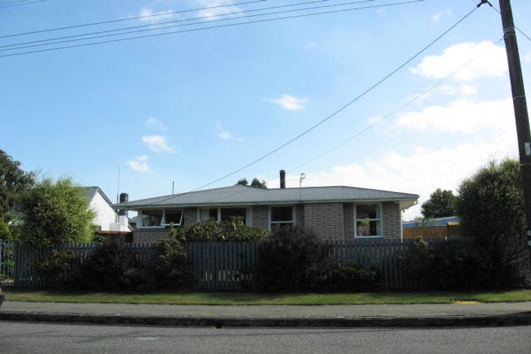 Photo of property in 23 Market Street, Leeston, 7632