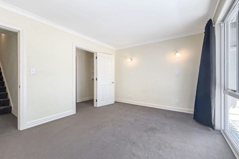 Photo of property in 13d Lawrence Street, Newtown, Wellington, 6021