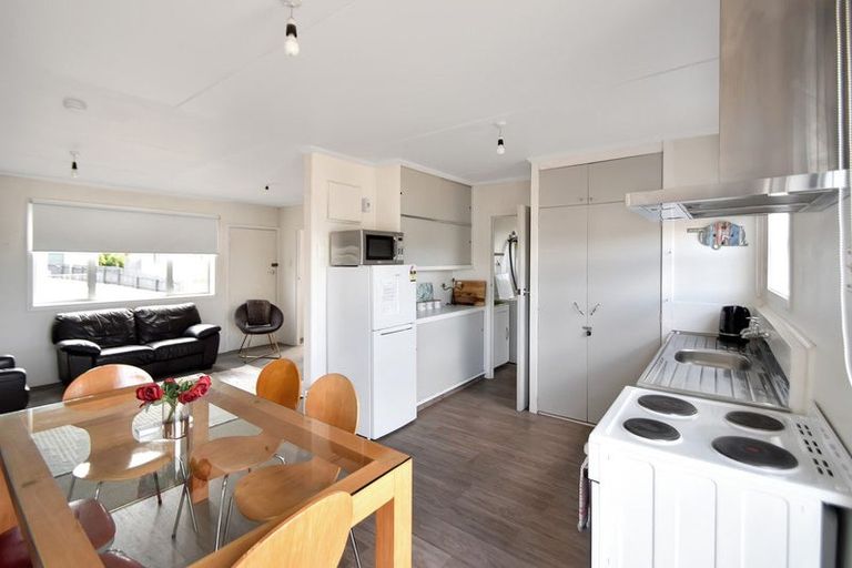 Photo of property in 2 Hopkins Road, Twizel, 7901