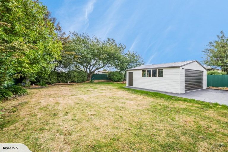 Photo of property in 76 Shands Road, Hornby South, Christchurch, 8042
