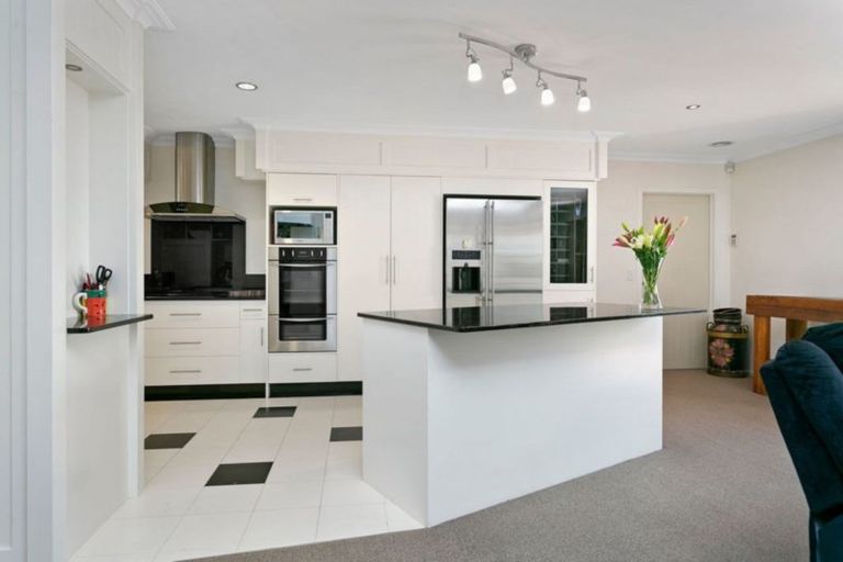 Photo of property in 30b Princes Street, Cambridge, 3434