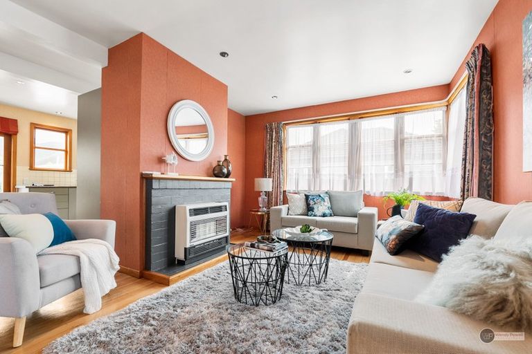 Photo of property in 11 Wheatley Street, Naenae, Lower Hutt, 5011