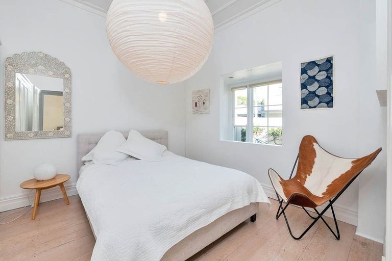 Photo of property in 26 Church Street, Devonport, Auckland, 0624