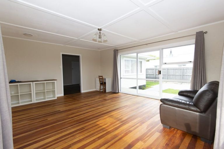 Photo of property in 63 Terou Street, Manaia, 4612