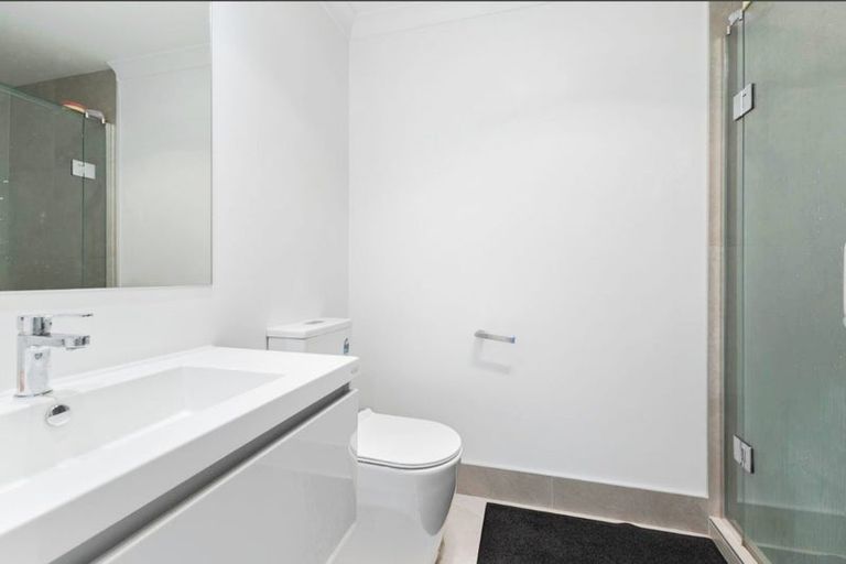 Photo of property in 11 Sun Orchid Avenue, Wiri, Auckland, 2104