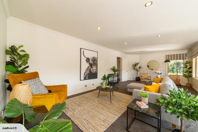 Photo of property in 4 Coburn Place, Lake Hayes, Queenstown, 9304