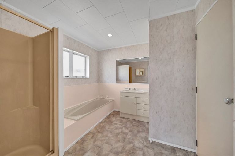 Photo of property in 38 Murray Avenue, Hawera, 4610