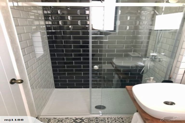 Photo of property in 61 Toni's Terrace, Lower Shotover, Queenstown, 9304