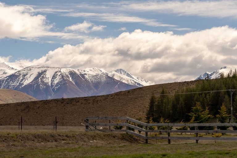 Photo of property in 19 Pyramid Terrace, Twizel, 7999