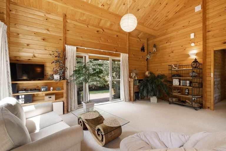 Photo of property in 9 Taggart Place, Sockburn, Christchurch, 8042