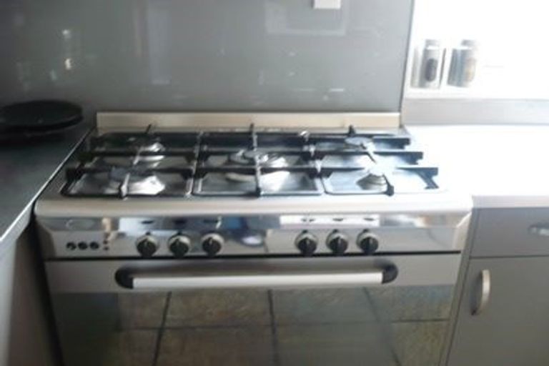 Photo of property in 7a Jasmine Grove, Maungaraki, Lower Hutt, 5010