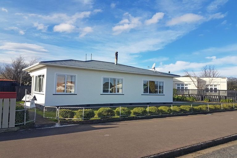 Photo of property in 27 Christian Street, Dannevirke, 4930