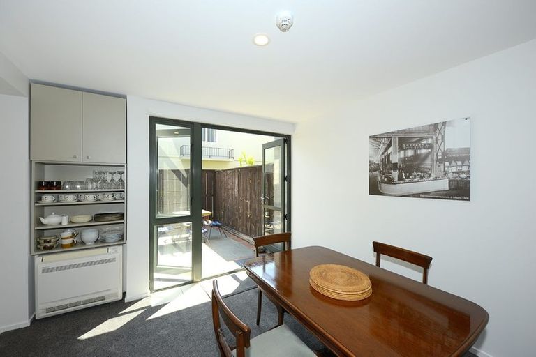 Photo of property in 9/868 Colombo Street, Christchurch Central, Christchurch, 8013