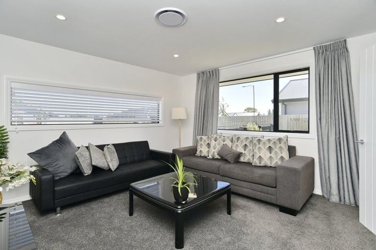 Photo of property in 45 Mcquillan Avenue, Woodend, 7610