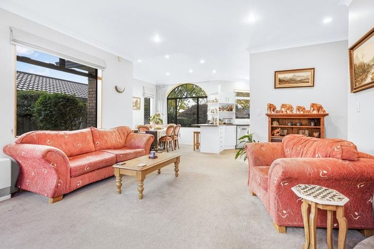 Photo of property in 42 Bramley Drive, Rototuna, Hamilton, 3210