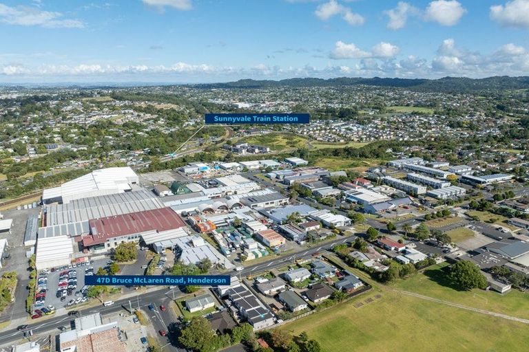 Photo of property in 47d Bruce Mclaren Road, Henderson, Auckland, 0612