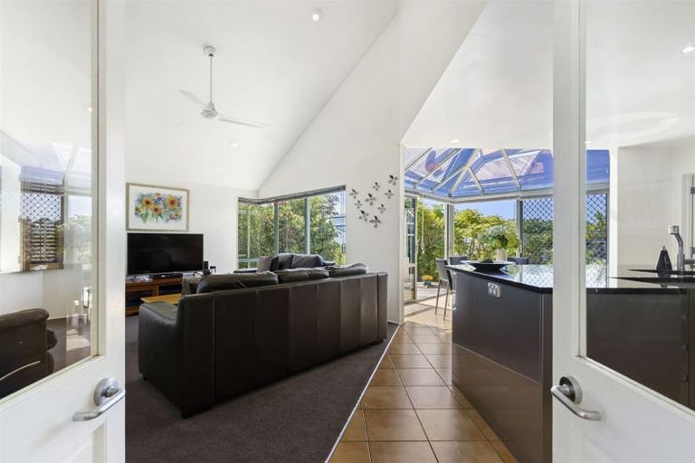 Photo of property in 2/2 Jutland Street, Mairangi Bay, Auckland, 0630
