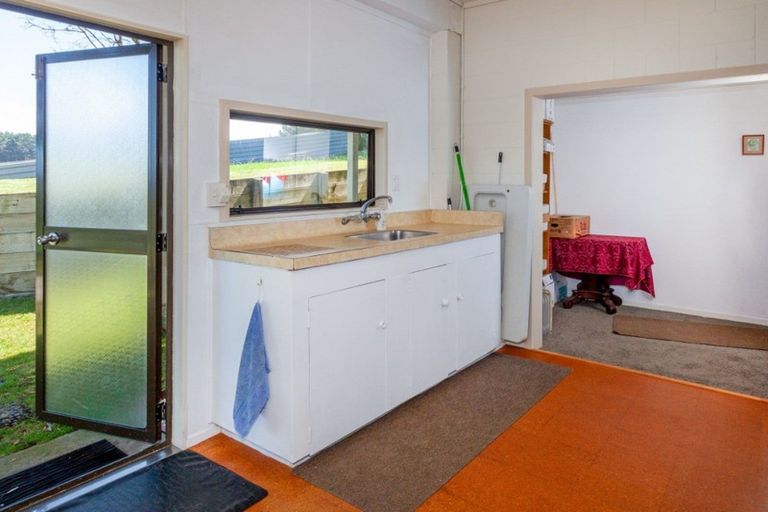 Photo of property in 444 Onemana Drive, Onemana, Whangamata, 3691