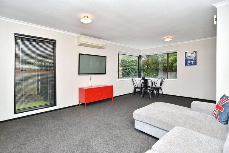 Photo of property in 1c Sylvia Street, Parklands, Christchurch, 8083
