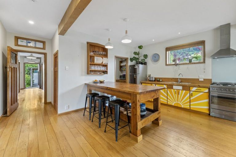 Photo of property in 260 Rutherford Street, Nelson South, Nelson, 7010