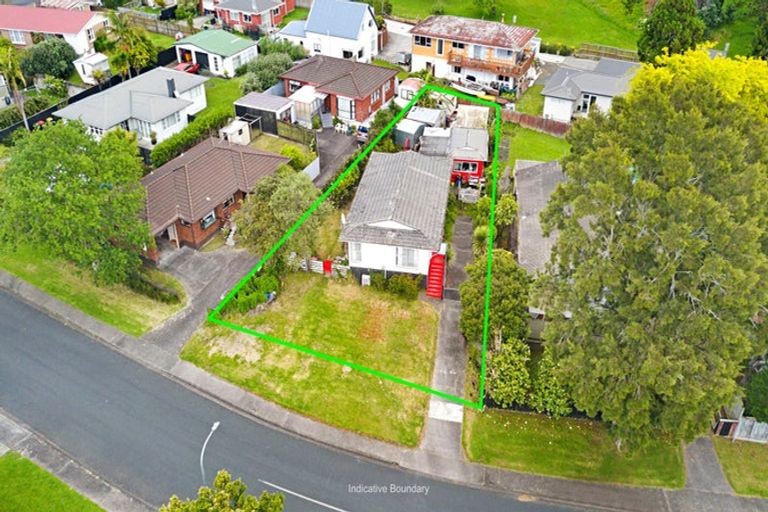 Photo of property in 5 Allington Road, Massey, Auckland, 0614