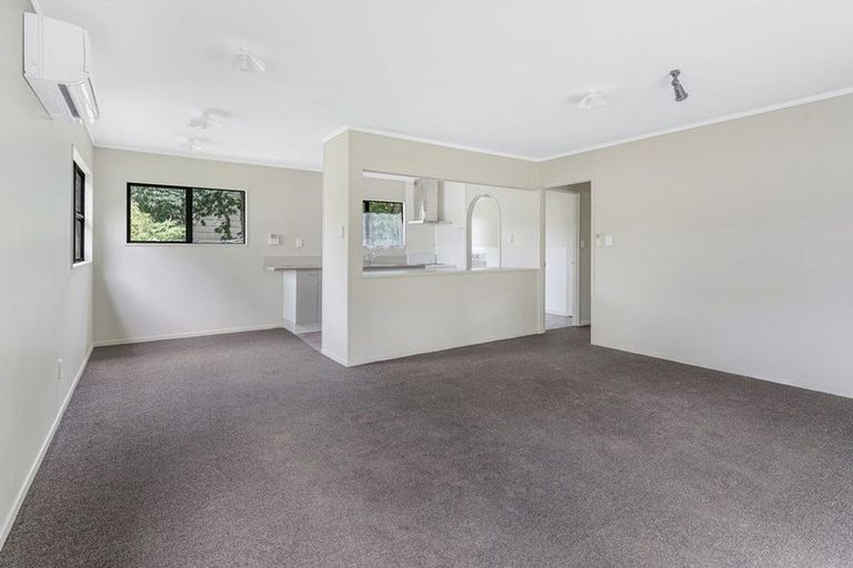 Photo of property in 14 Manor Place, Bader, Hamilton, 3206