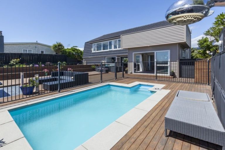 Photo of property in 14 Rosetta Road, Raumati South, Paraparaumu, 5032