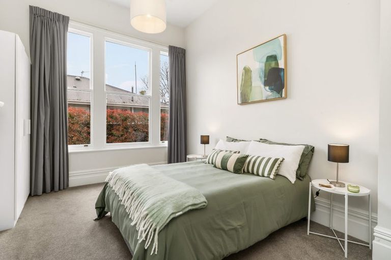 Photo of property in 90 Hawthorne Street, Strowan, Christchurch, 8052