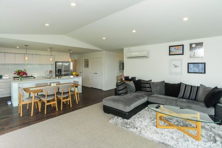 Photo of property in 23 Whakatomo Place, Havelock North, 4130