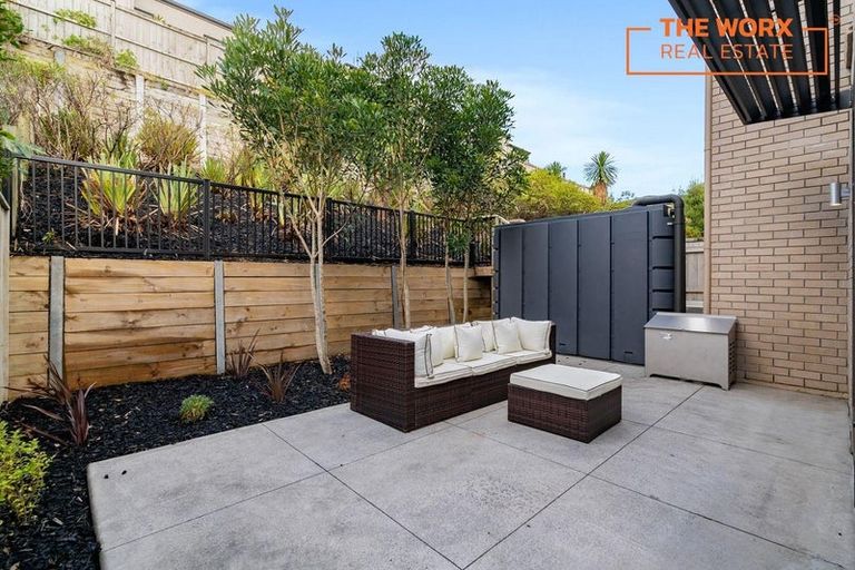 Photo of property in 55 Matairangi Avenue, Totara Heights, Auckland, 2105