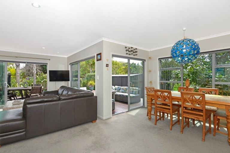 Photo of property in 122 Fortescue Street, Mahia, Nuhaka, 4198