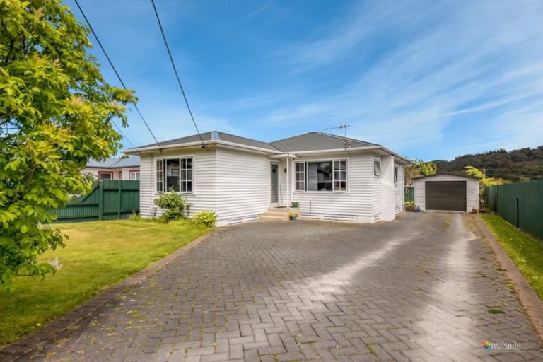 Photo of property in 67 Wise Street, Wainuiomata, Lower Hutt, 5014