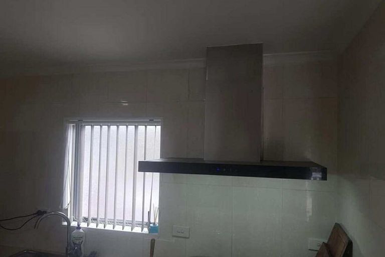 Photo of property in 232 Botany Road, Golflands, Auckland, 2013