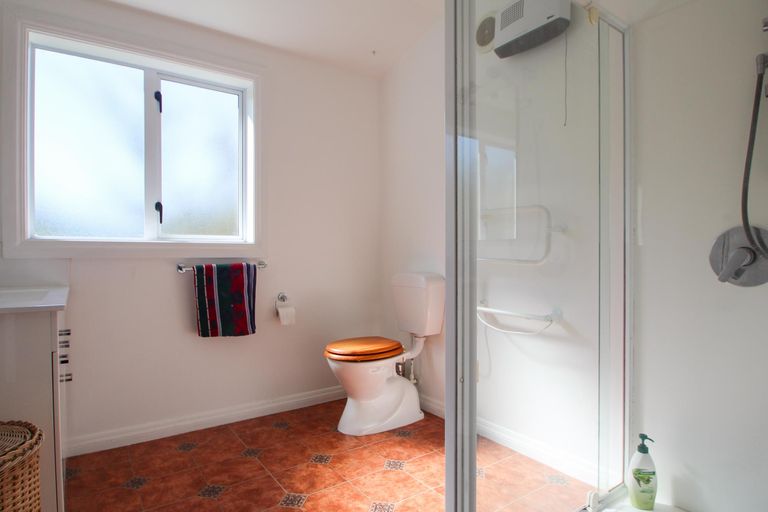 Photo of property in 18 Glen Street, Oamaru, 9400