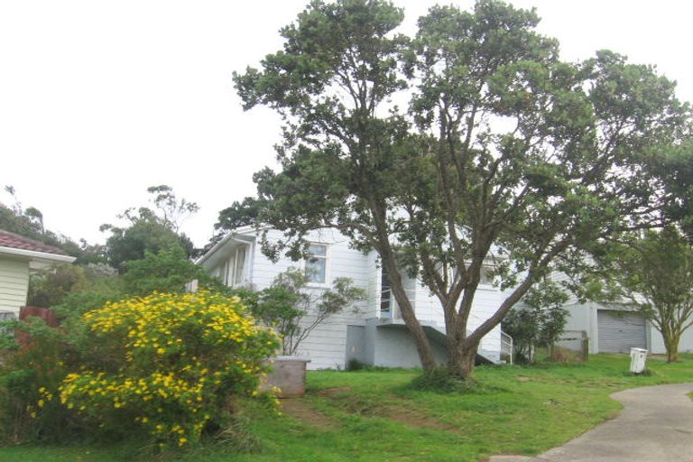 Photo of property in 9 Carbine Place, Ascot Park, Porirua, 5024